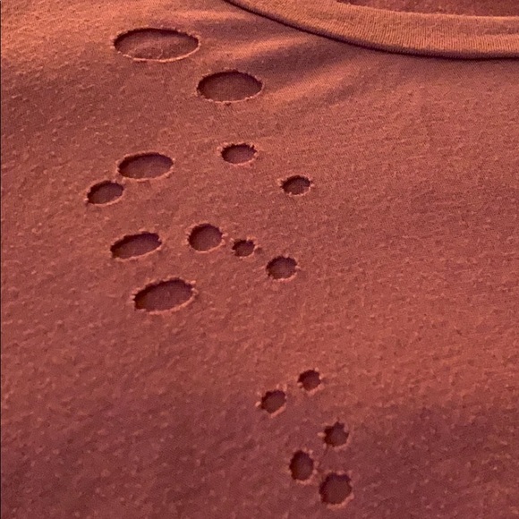 t-shirt - Picture 2 of 2